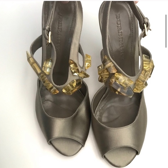 Burberry Citrine Crystal Satin Peep Toe Heels 41 - Picture 5 of 16